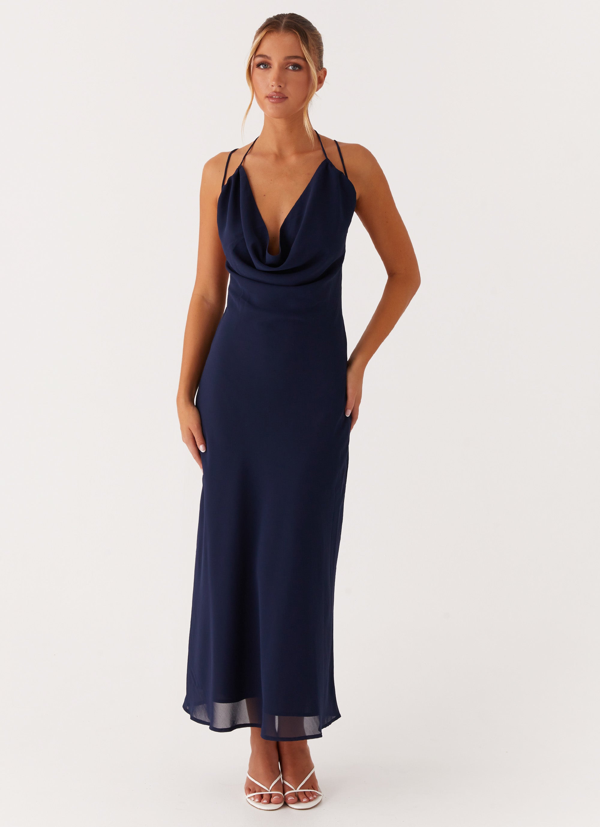 NOELIA TWIST STRAP MAXI DRESS in CHILI PEPPER | ALICE + OLIVIA NOELIA TWIST STRAP MAXI DRESS in CHILI PEPPER | ALICE + OLIVIA