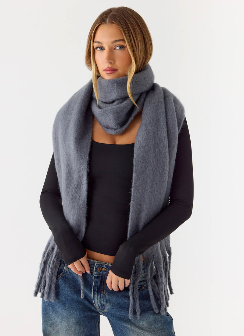 Cocoa Crush Scarf - Grey