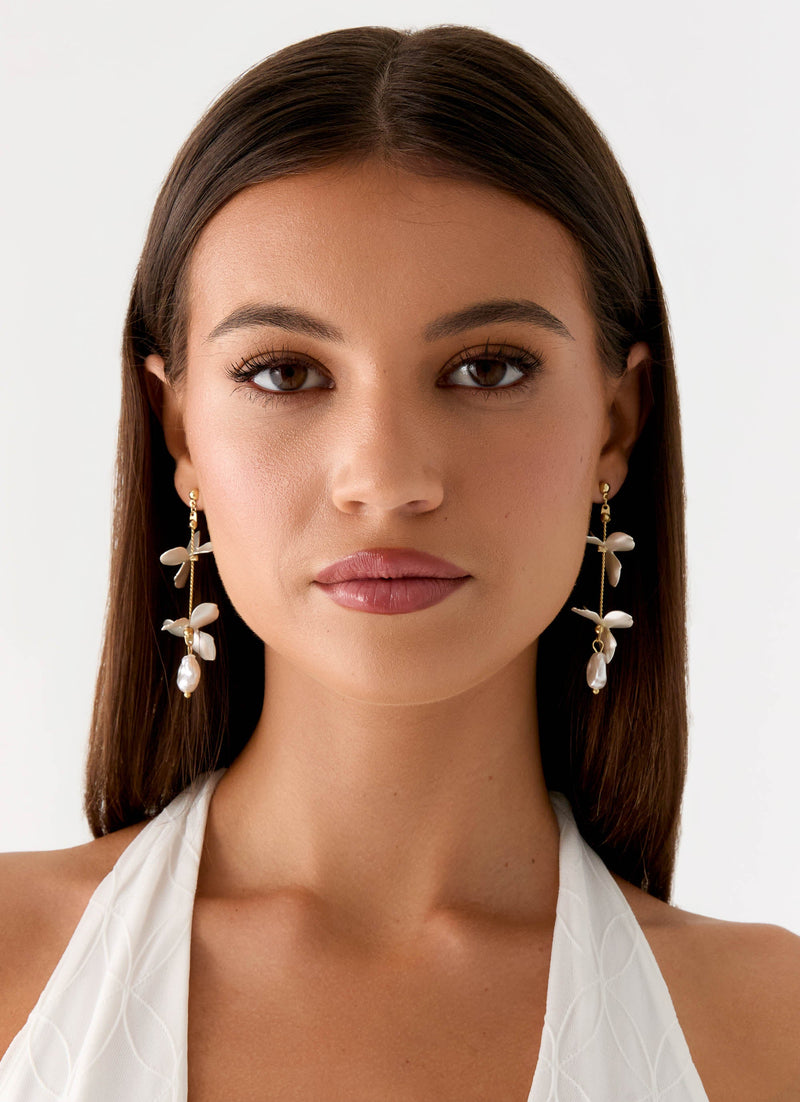 Costa Aura Earrings - Pearl