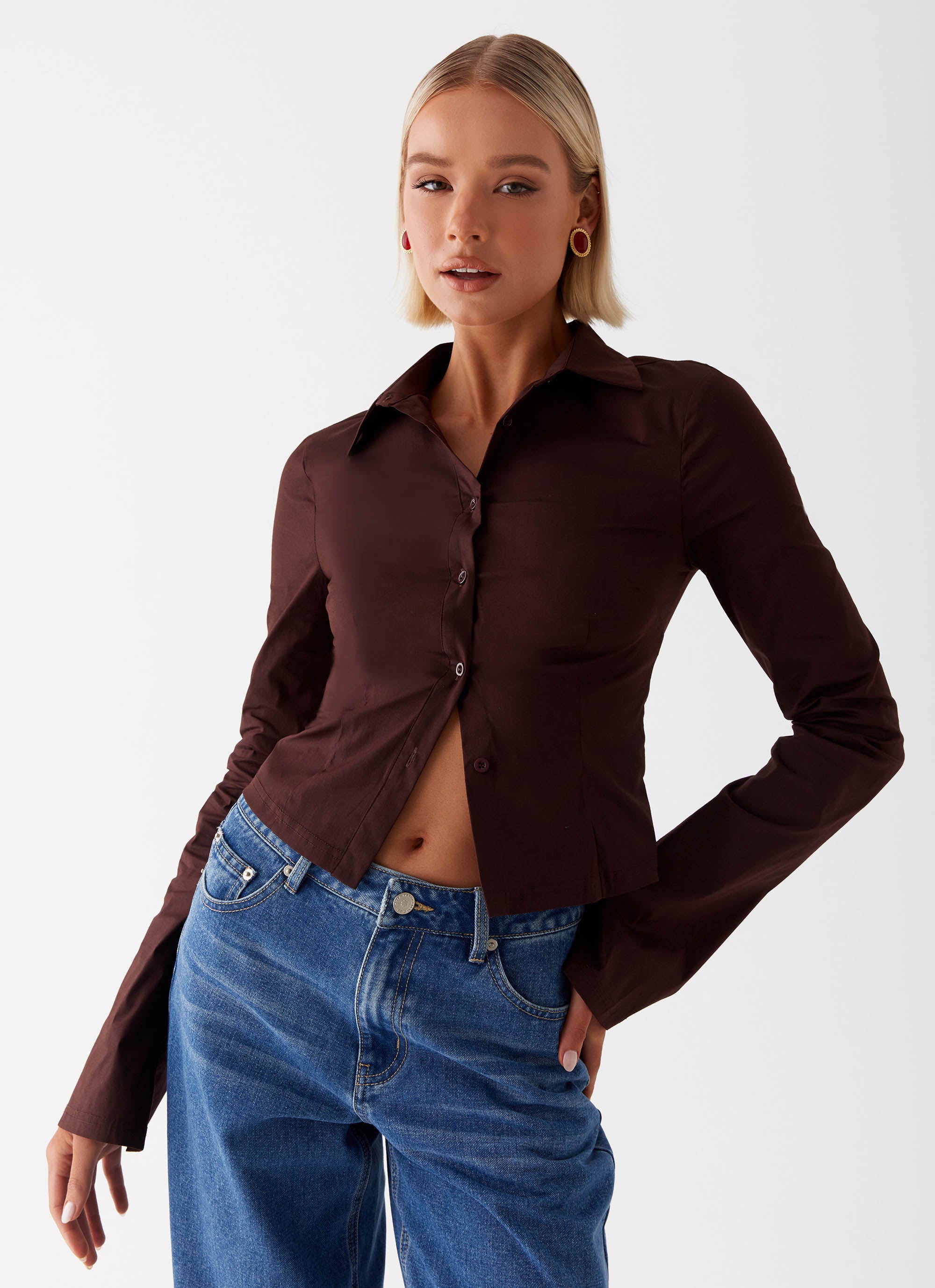 Leah Fitted Button Up Shirt - Chocolate Leah Fitted Button Up Shirt - Chocolate