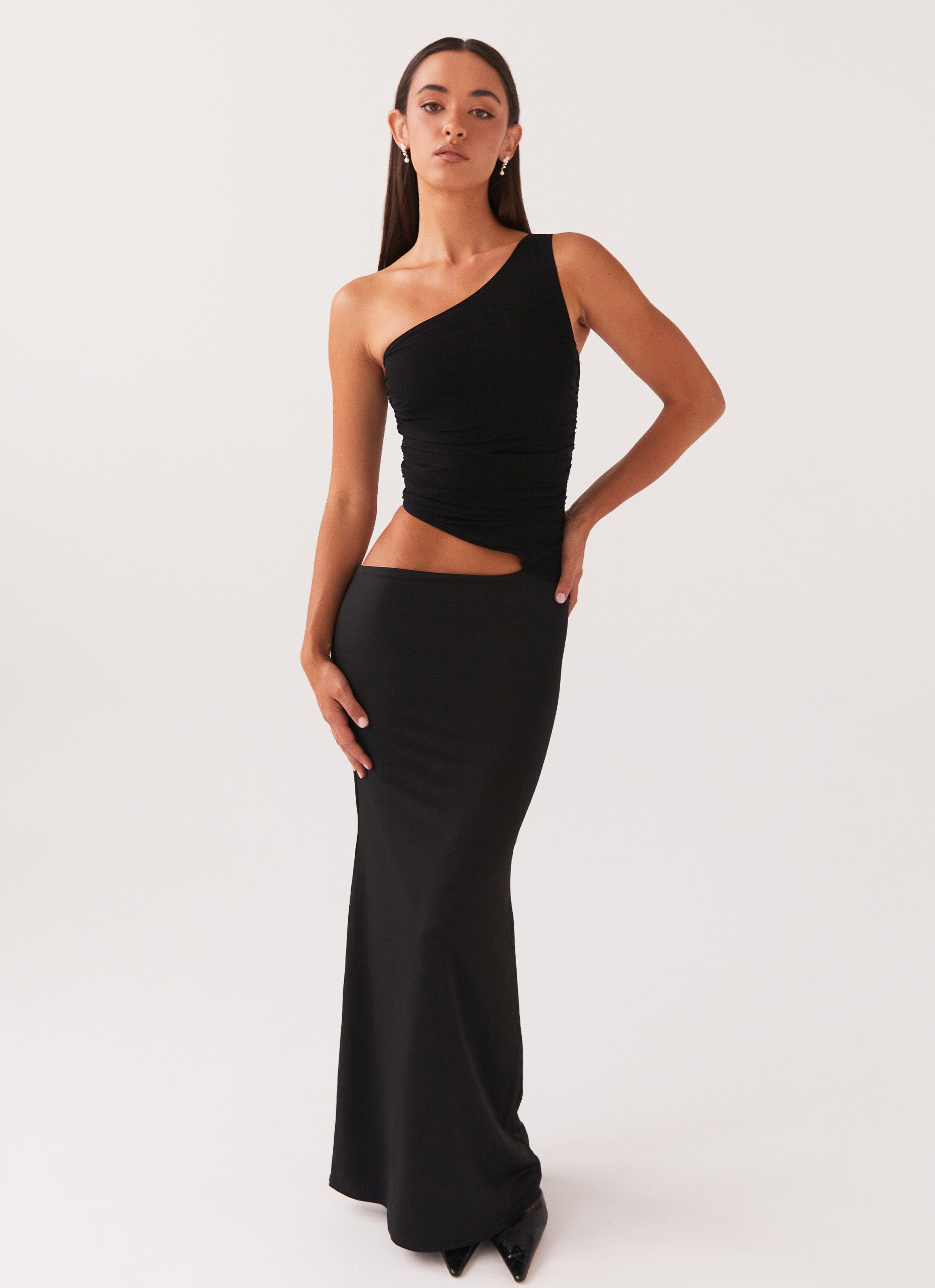Seranella One Shoulder Maxi Dress - Black Seranella One Shoulder Maxi Dress - Black