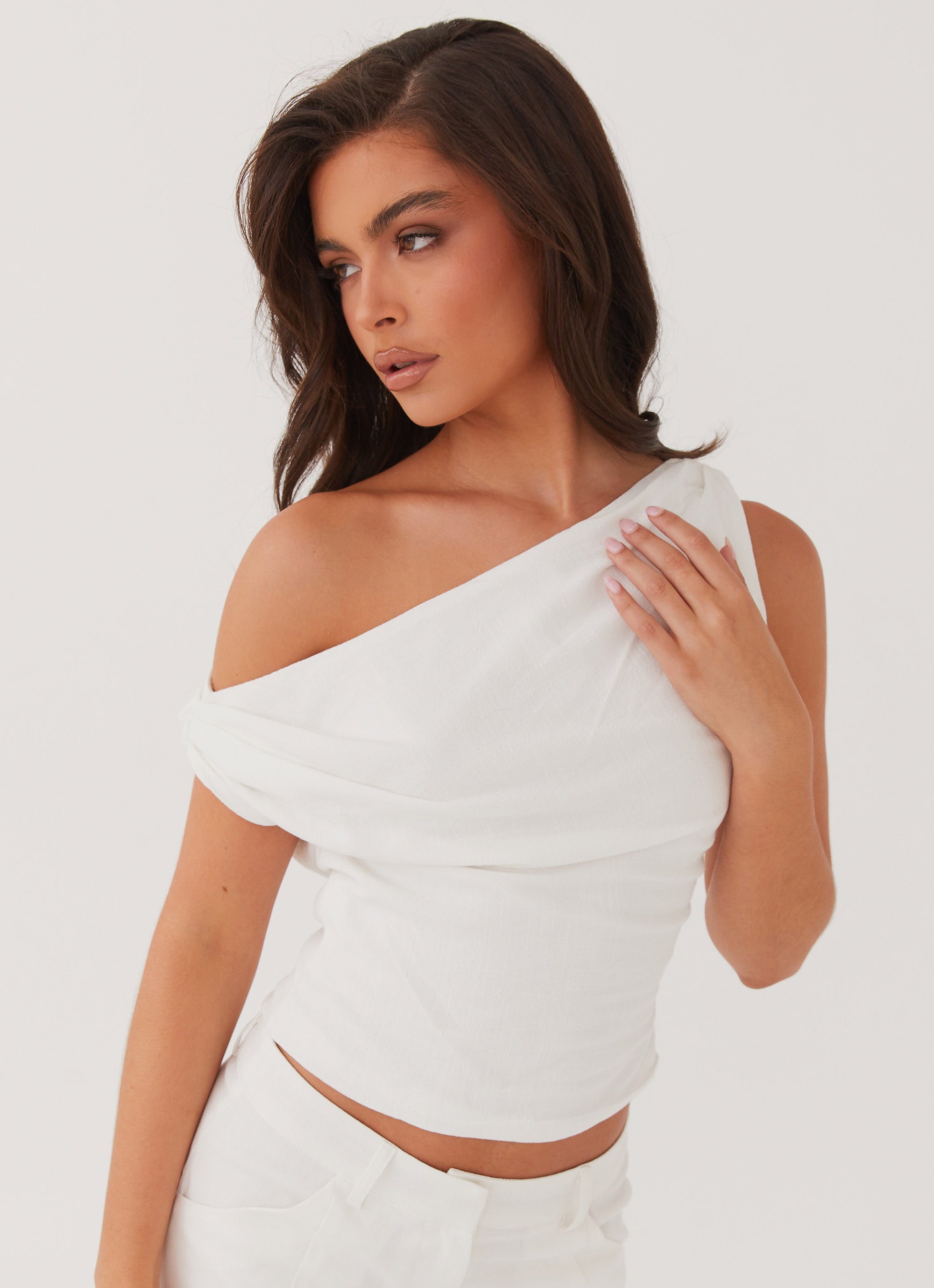 Marissa Linen One Shoulder Top White – Peppermayo US