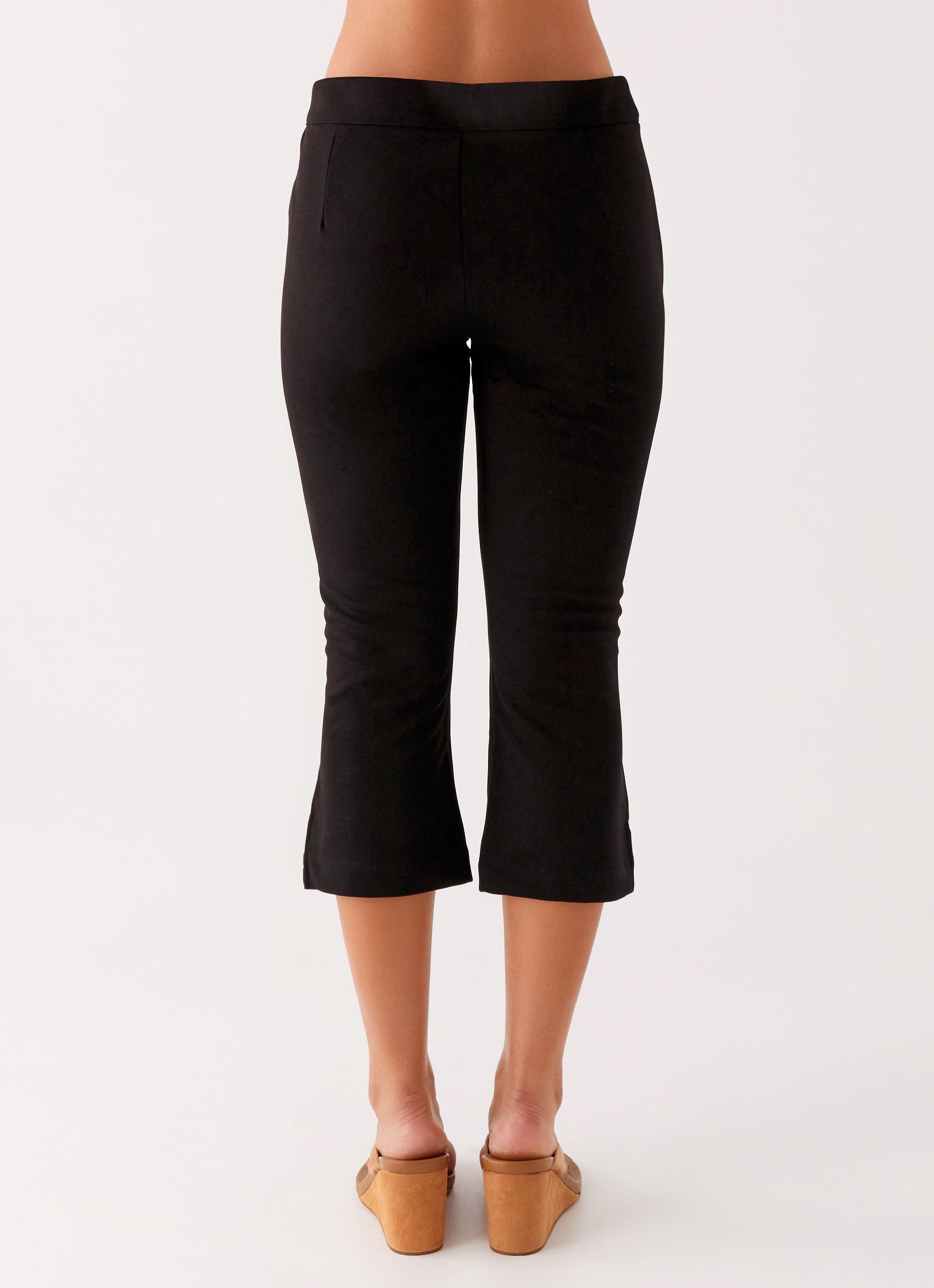Rue Capri Pants - Black Black / US 4 Rue Capri Pants - Black Black / US 4