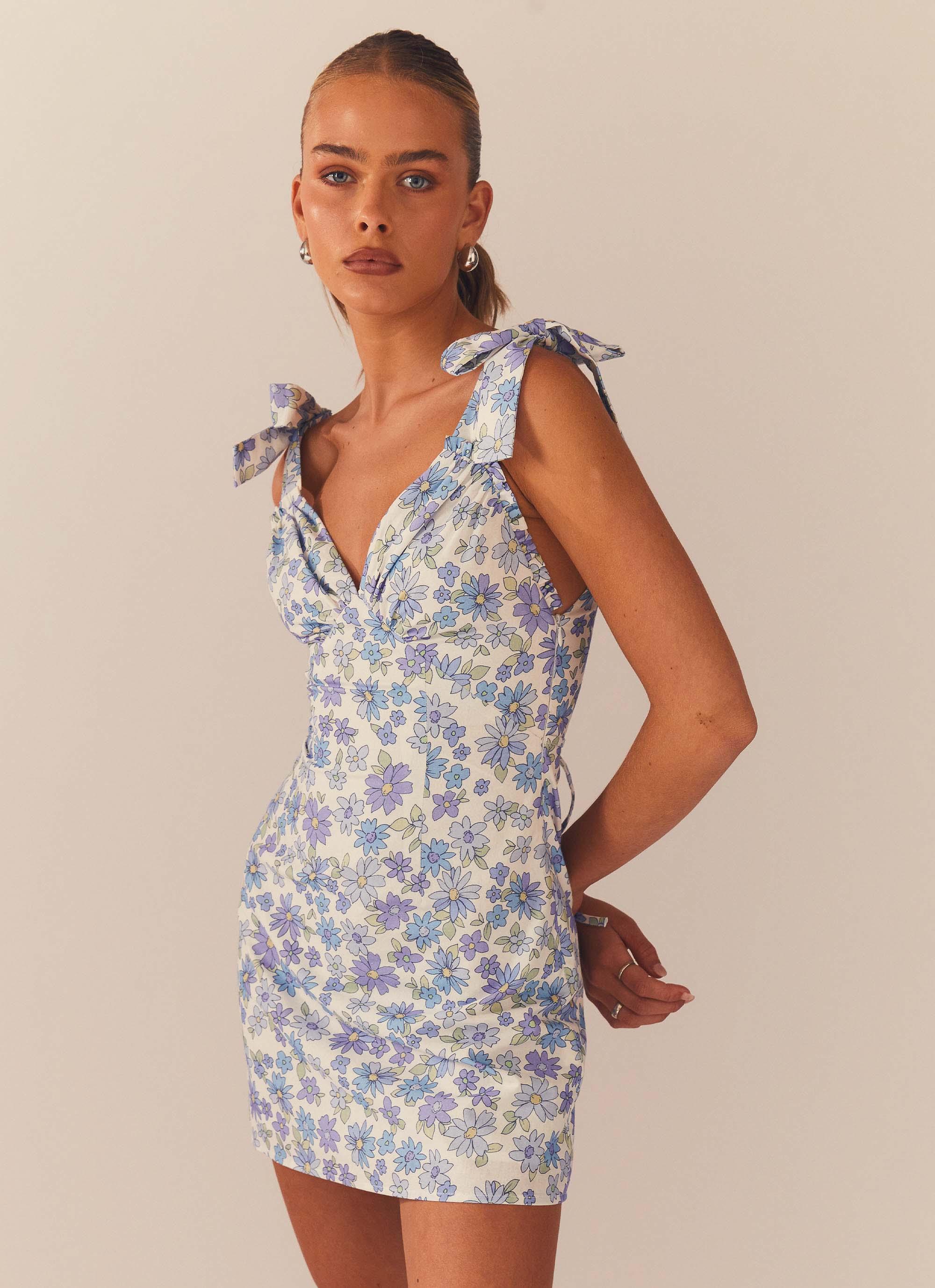 Short Summer Dress in Blue & White Daisy Print - Holley Day