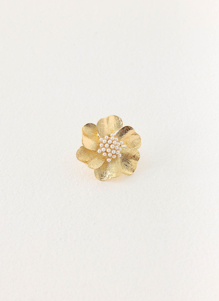 Camellia Pearl Ring - Gold