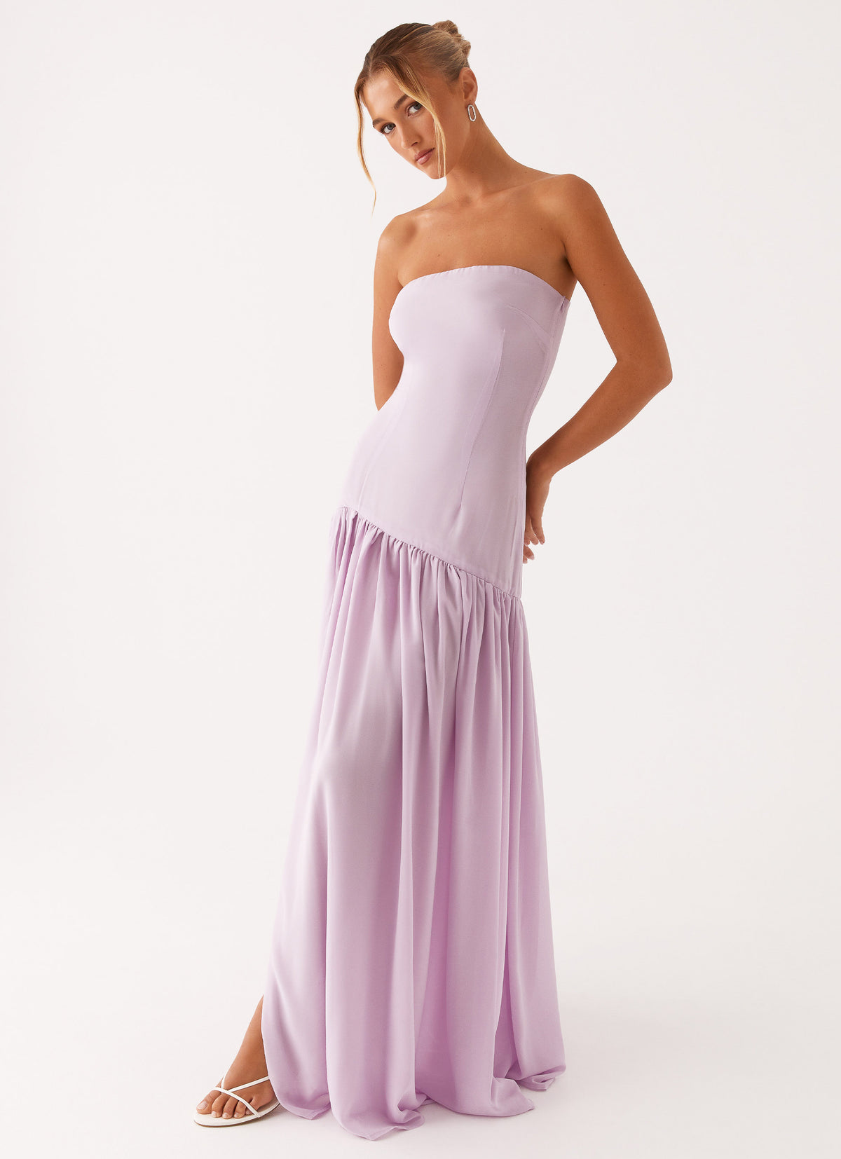 strapless dress purple Arielle Maxi Featuring a rounded neckline and a sleek strapless design Junie Purple Strapless Mini Dress