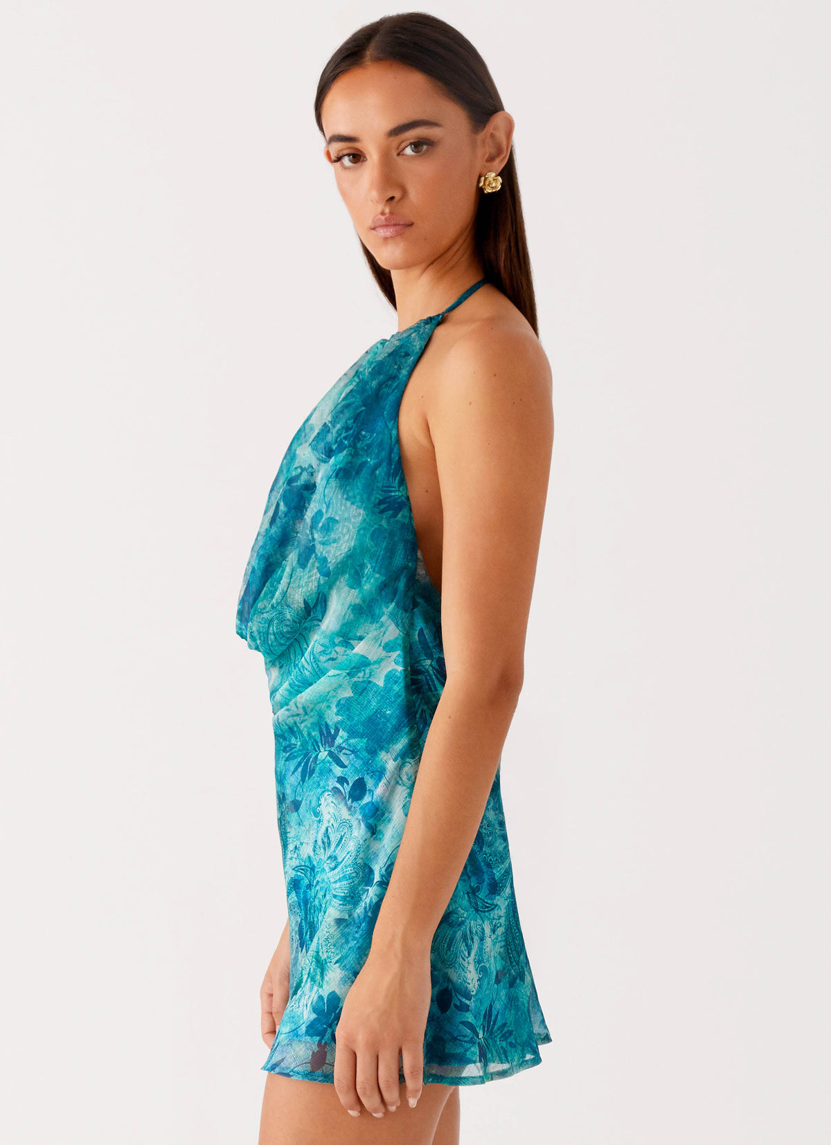 teal dress Primrose Satin Off the Shoulder Mini - US 4 Ella Teal Off Shoulder Formal Maxi Dress 95% Polyester 5% Elastane Cold hand wash Wash colours separate Do not twist dry me Let me drip dry in shade Cool iron inside out Yes Im dry cleanable Please refer to fabric swatch for most accurate colour Ele Mini Dress - Teal
