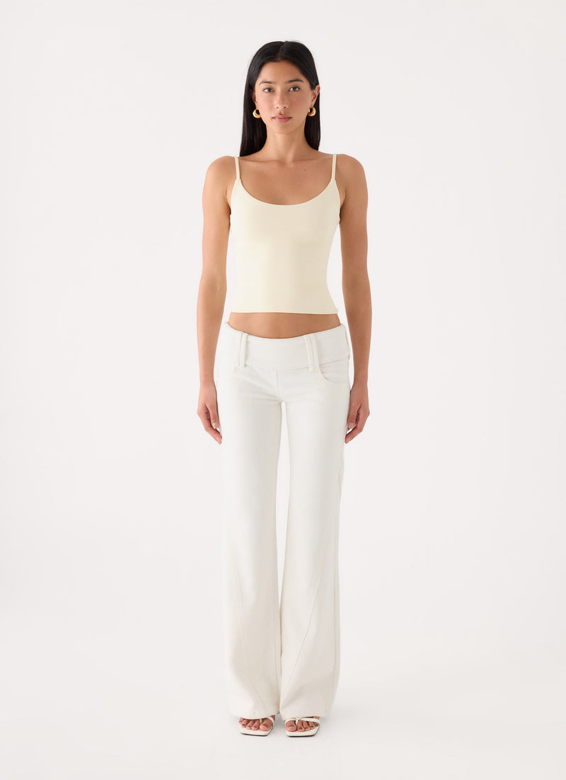 Lina Low Rise Jeans - White