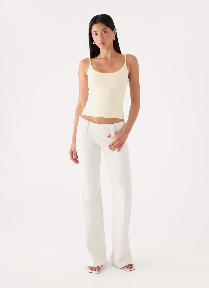 Lina Low Rise Jeans - White