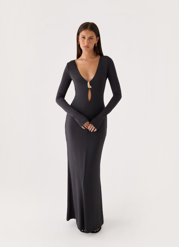 cut out maxi dress with sleeves Cutout Dresses Knitted dress Core Colors:Olive front pocket Shades of Blue Bridesmaid %0D%0ATo%20maintain%20the%20beauty%20of%20your%20garment%2C%20please%20follow%20the%20care%20instructions%20on%20the%20attached%20label