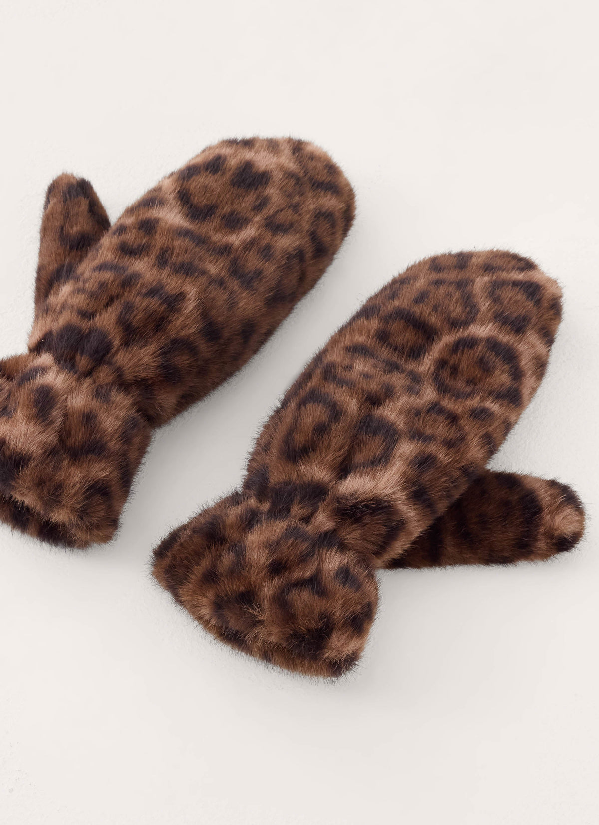 Miesha Glove - Leopard
