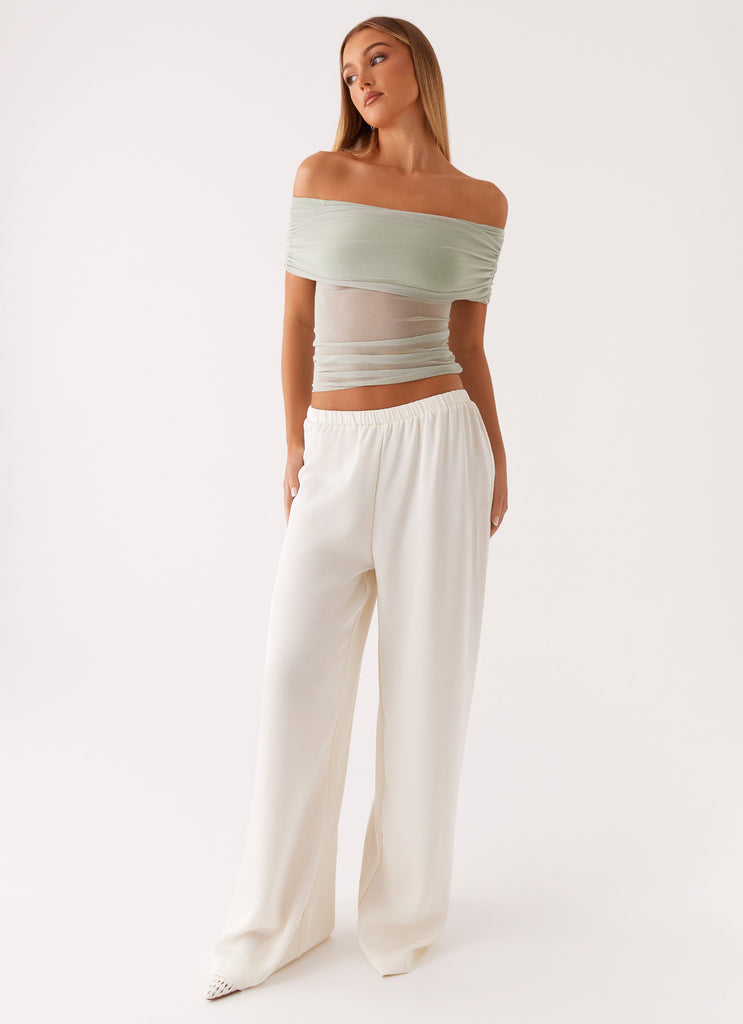 Nelly Off Shoulder Top - Pistachio