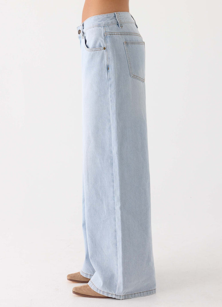 Neo Low Rise Wide Leg Jeans - Light Blue Wash