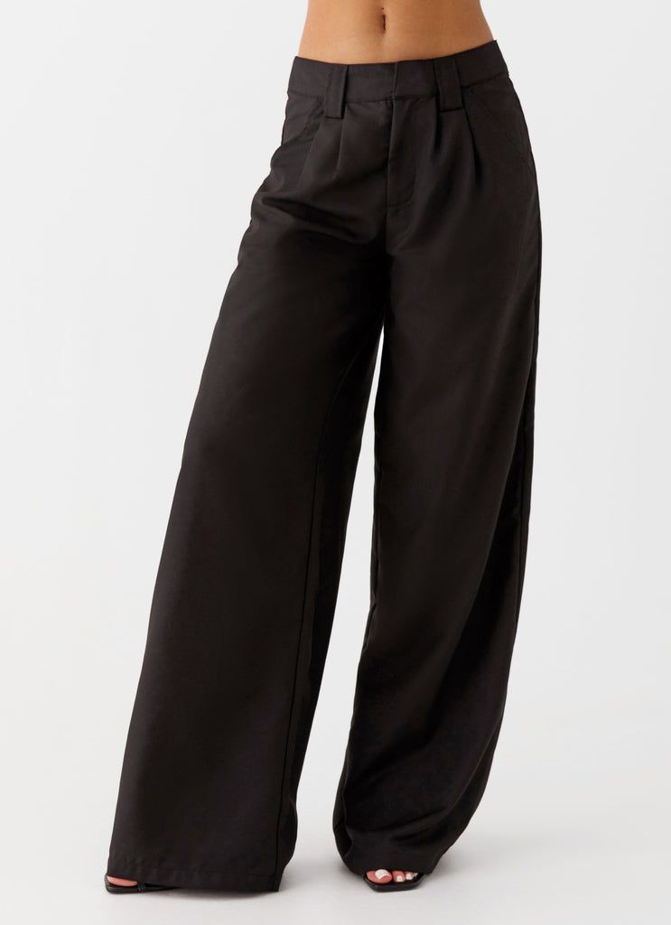 Womens Siena Style Tailored Pants in the colour Black in front of a light grey background