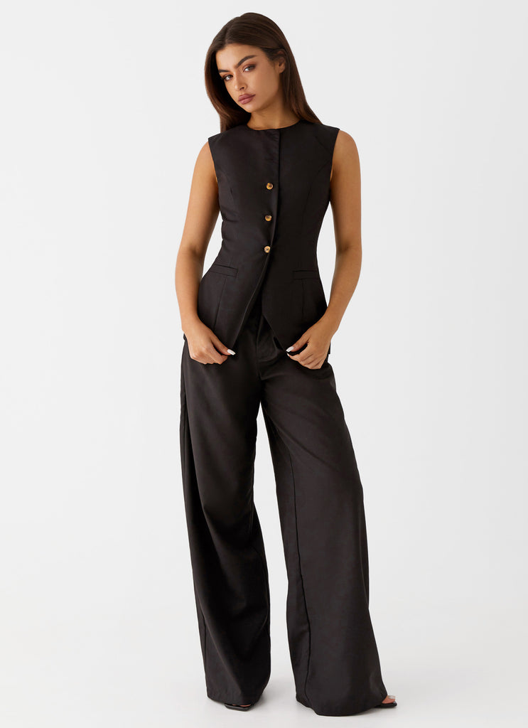 Womens Siena Style Tailored Pants in the colour Black in front of a light grey background