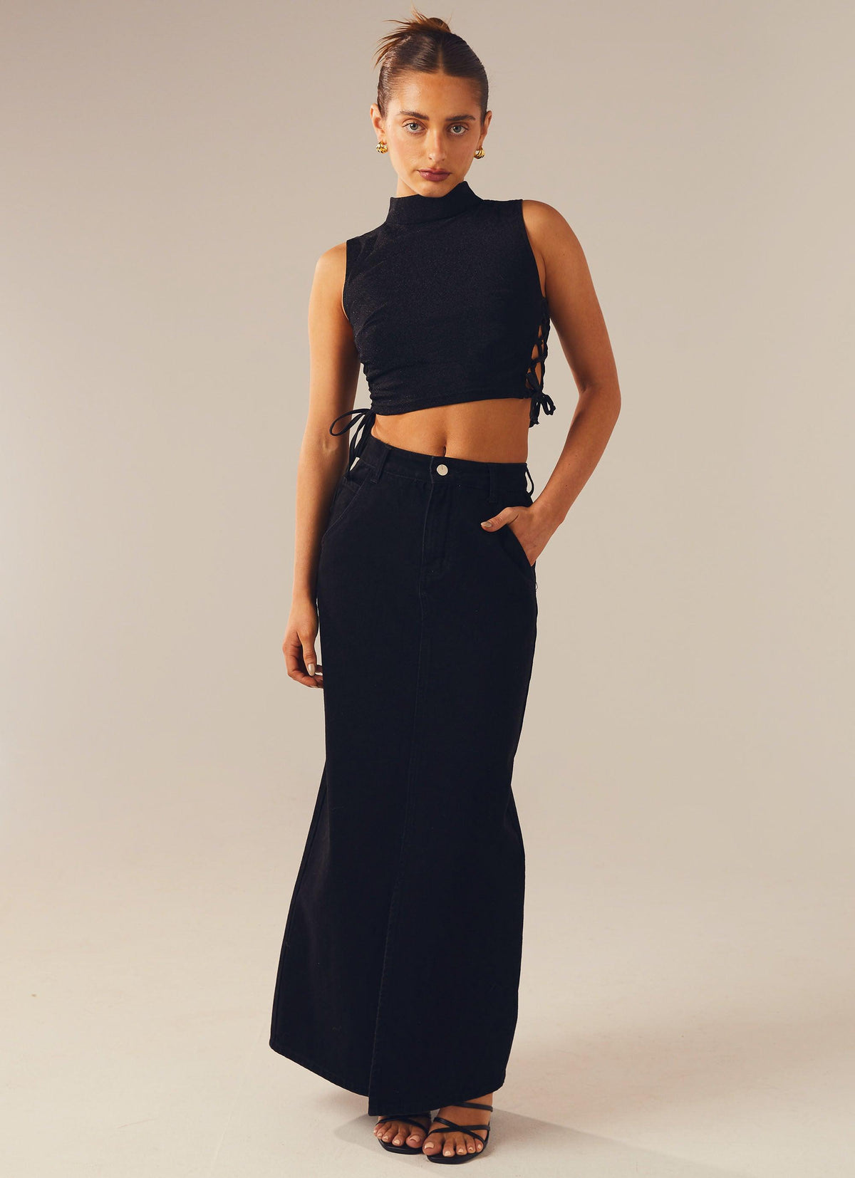 Levitate Crop Top - Black Moonlight - Peppermayo US