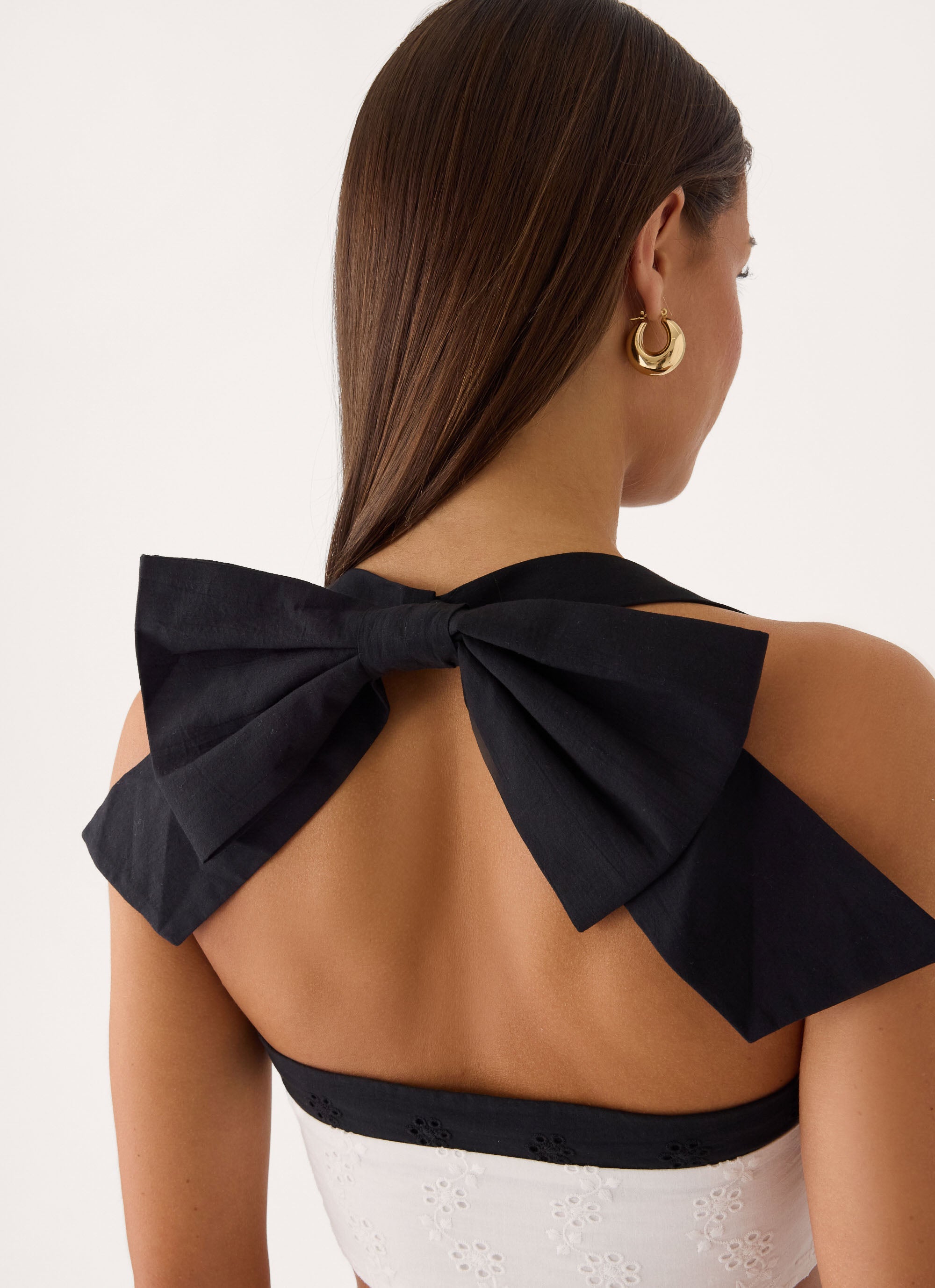 Ribbon Theory Halter Top - Ivory/Black – Peppermayo US