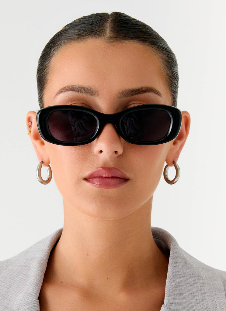 Shade Club Sunglasses - Black