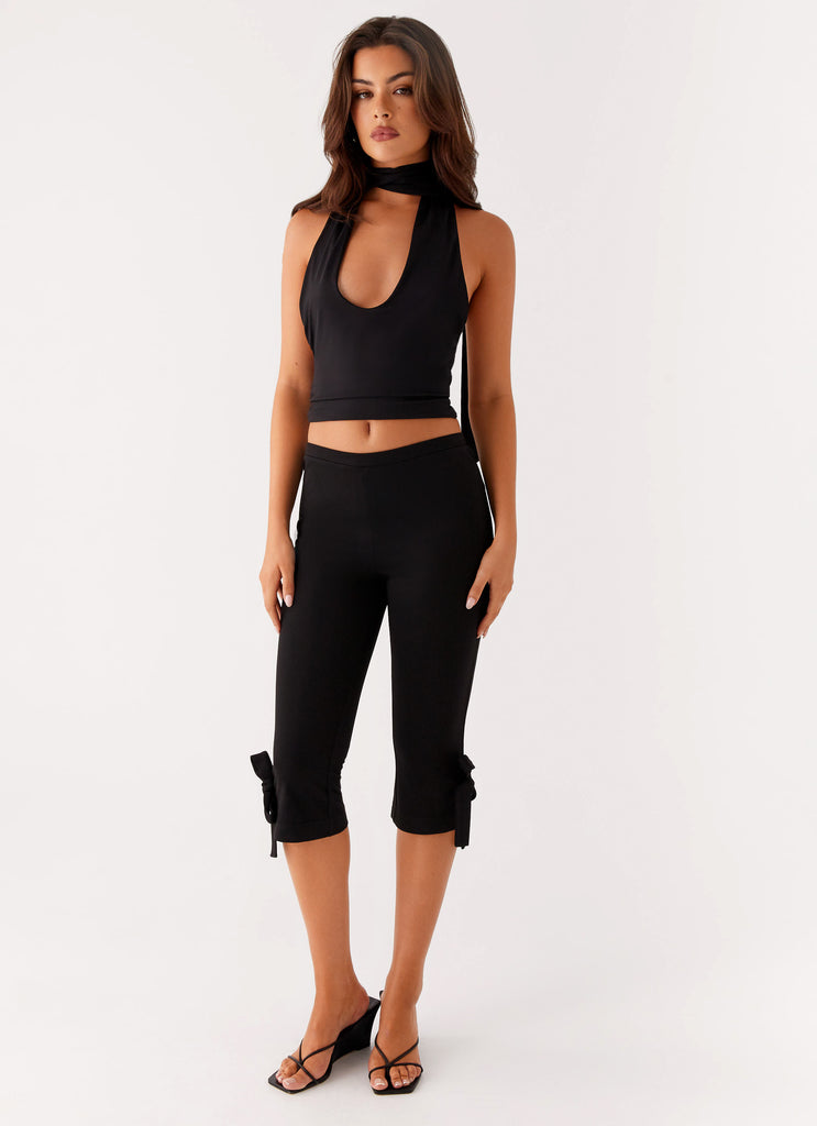 Takeover Capri Pants Black – Peppermayo US