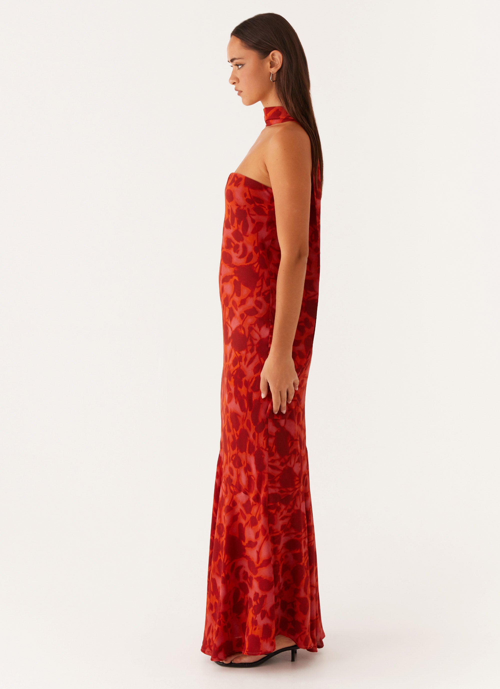 Under The Pagoda Maxi Dress - Red