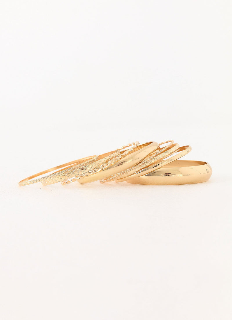 Villa Vibe Bangles - Gold