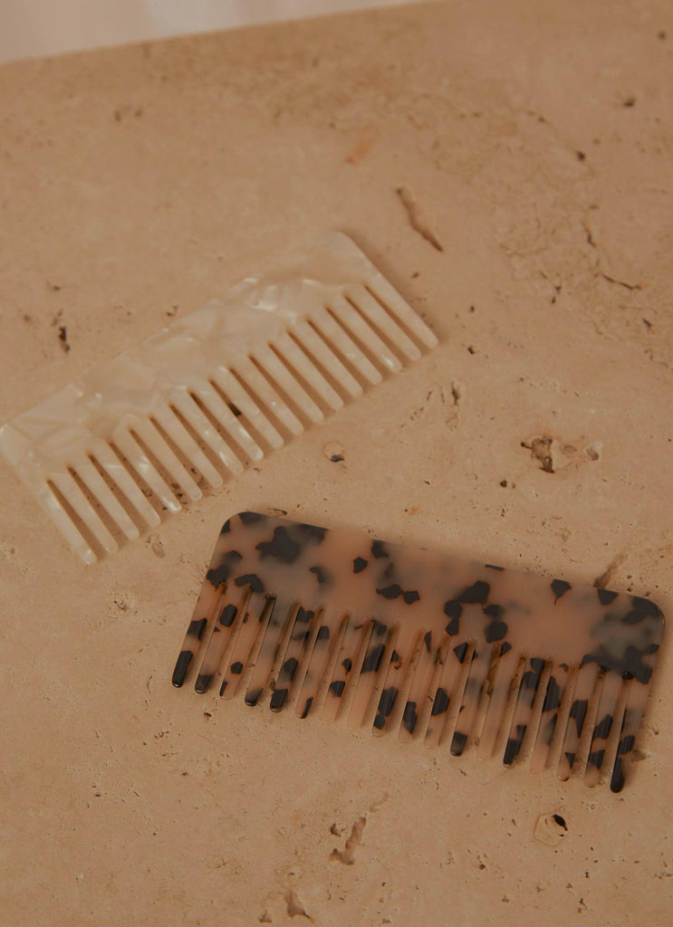 Copenhagen Hair Comb - Tort - Peppermayo US