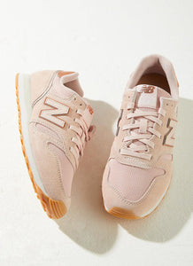 WL373CC2 Sneaker - Pink - Peppermayo US