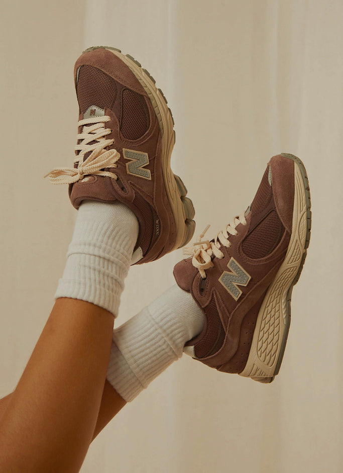 2002RHD Sneaker - Cocoa