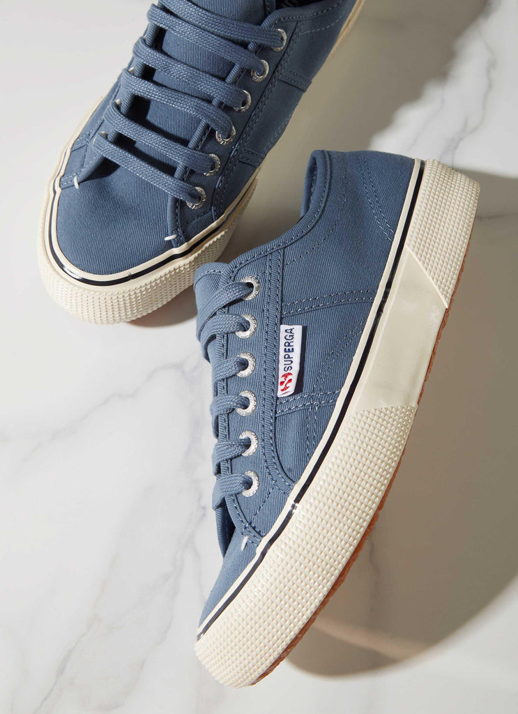2490 Bold Sneakers - Blue Navy - Peppermayo US