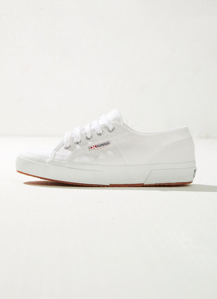 2750-Cotu Classic Sneaker - 901 White - Peppermayo US