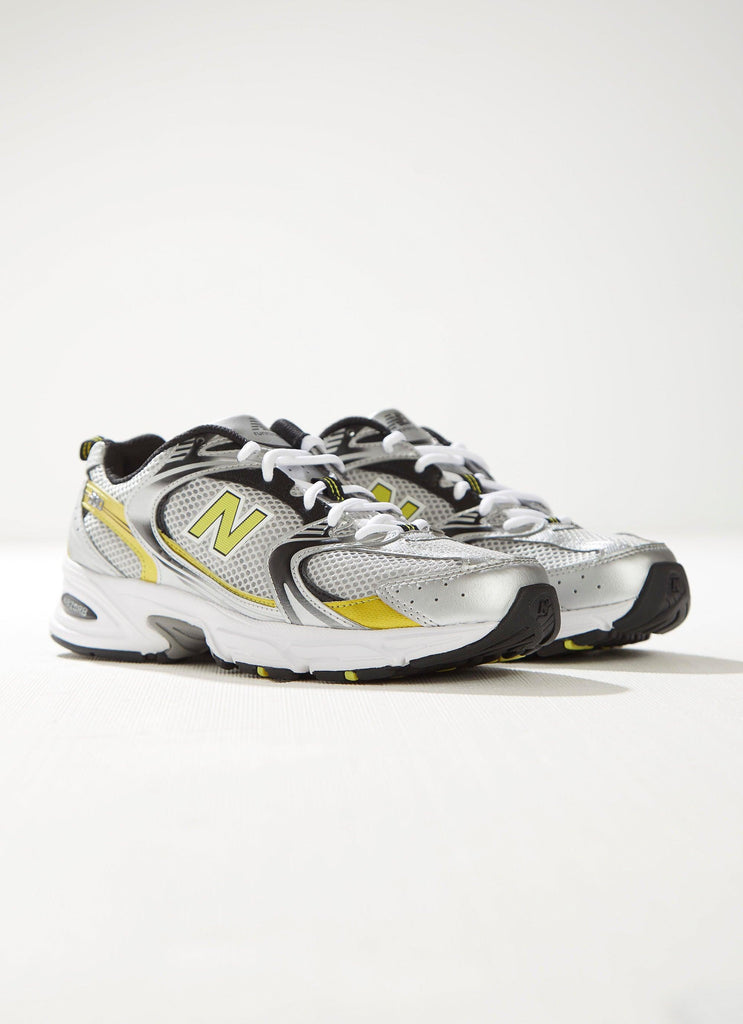 530 Sneaker - Retro Silver Yellow - Peppermayo US