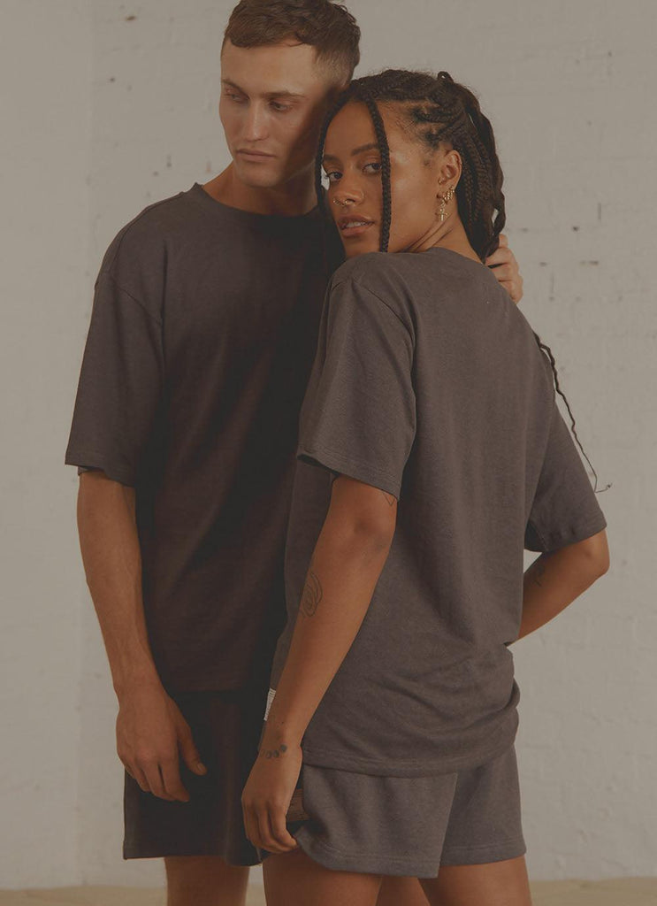 The Essential Tee - Faded Black - Peppermayo US