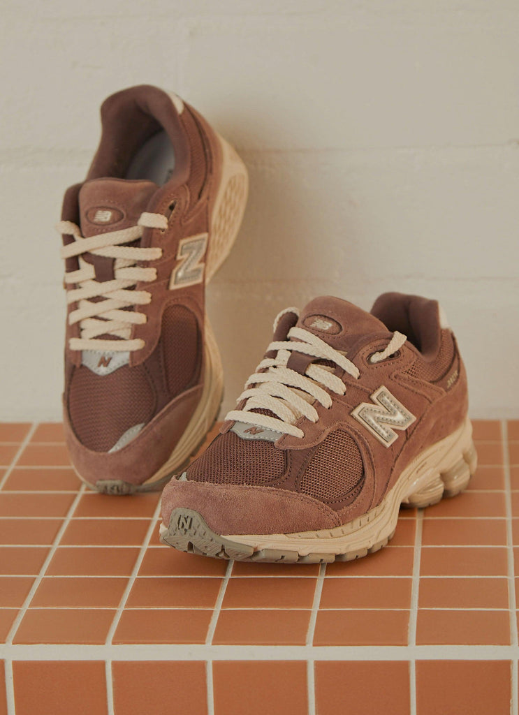 2002RHD Sneaker - Cocoa - Peppermayo US