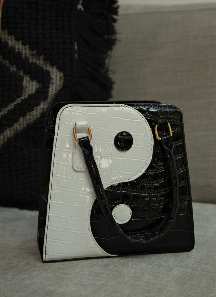 Yin To My Yang Handbag - Black and White - Peppermayo US