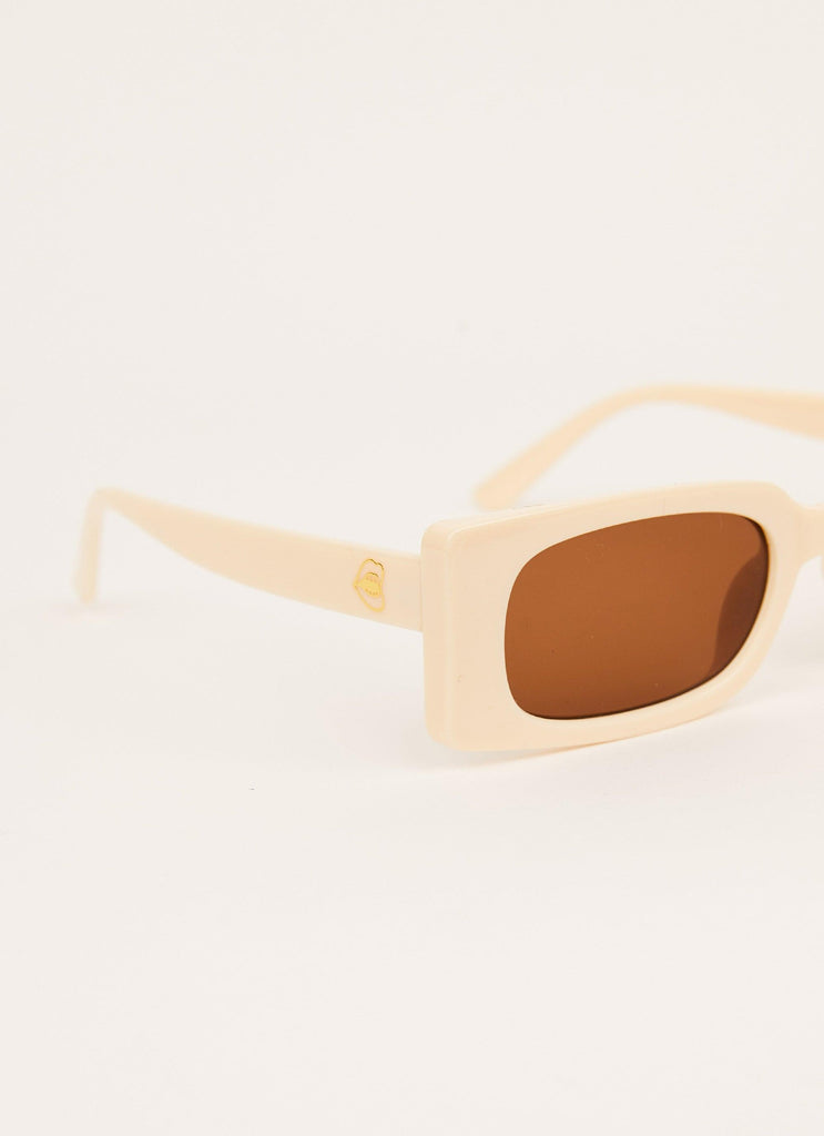 Join the Holiday Sunglasses - Ivory - Peppermayo US