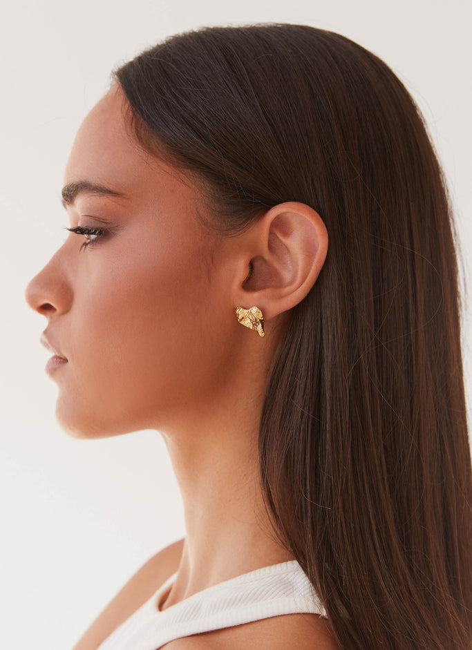 Thayla Heart Earrings - Gold