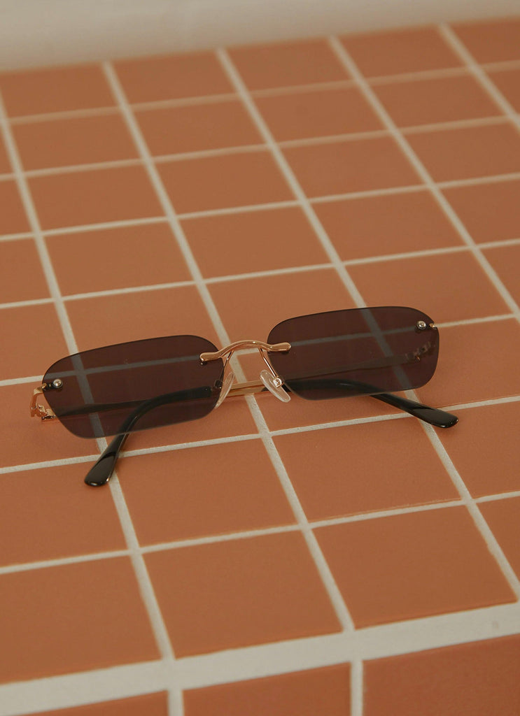 Some Say Sunglasses - Black /Gold - Peppermayo US