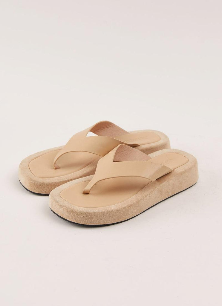 Style Muse Sandals - Beige - Peppermayo US