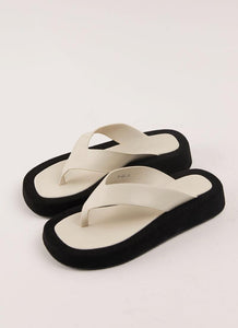 Style Muse Sandal - Ivory - Peppermayo US