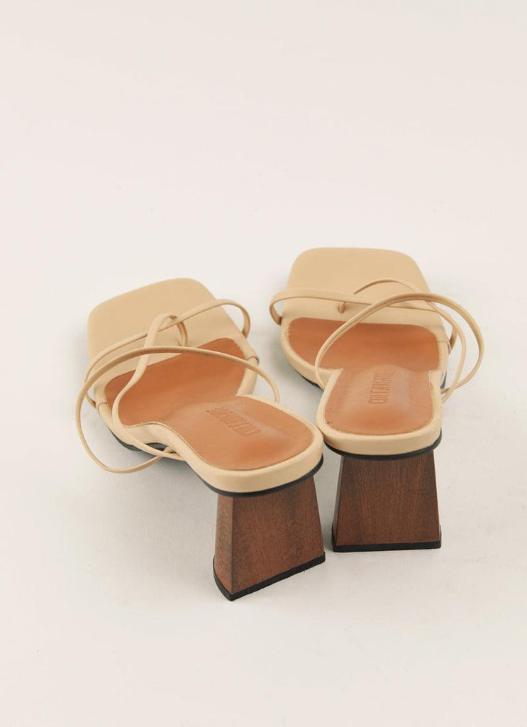 Willow Strappy Mule - Beige - Peppermayo US