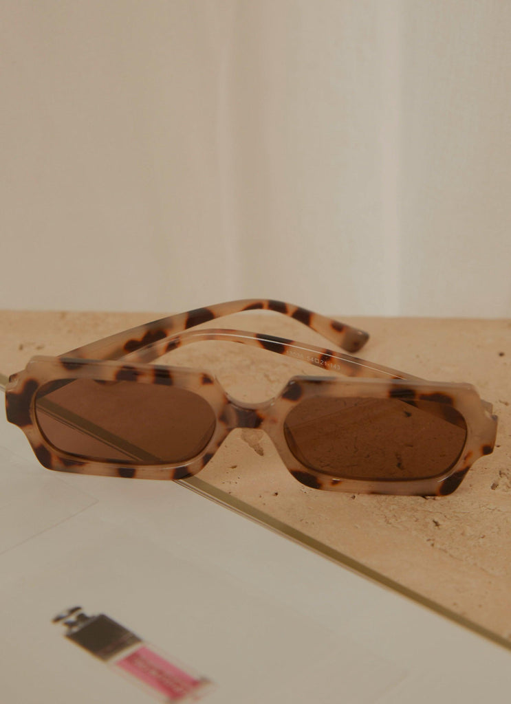 Hawn Sunglasses - Pudding - Peppermayo US