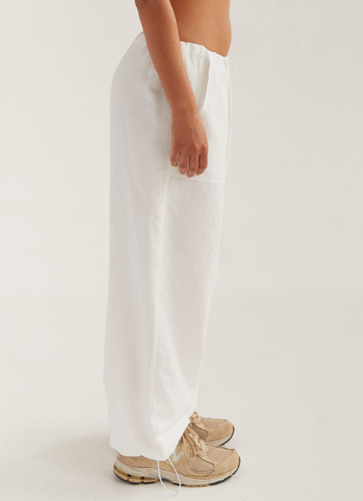 Fired Up Parachute Pants - Porcelain - Peppermayo US