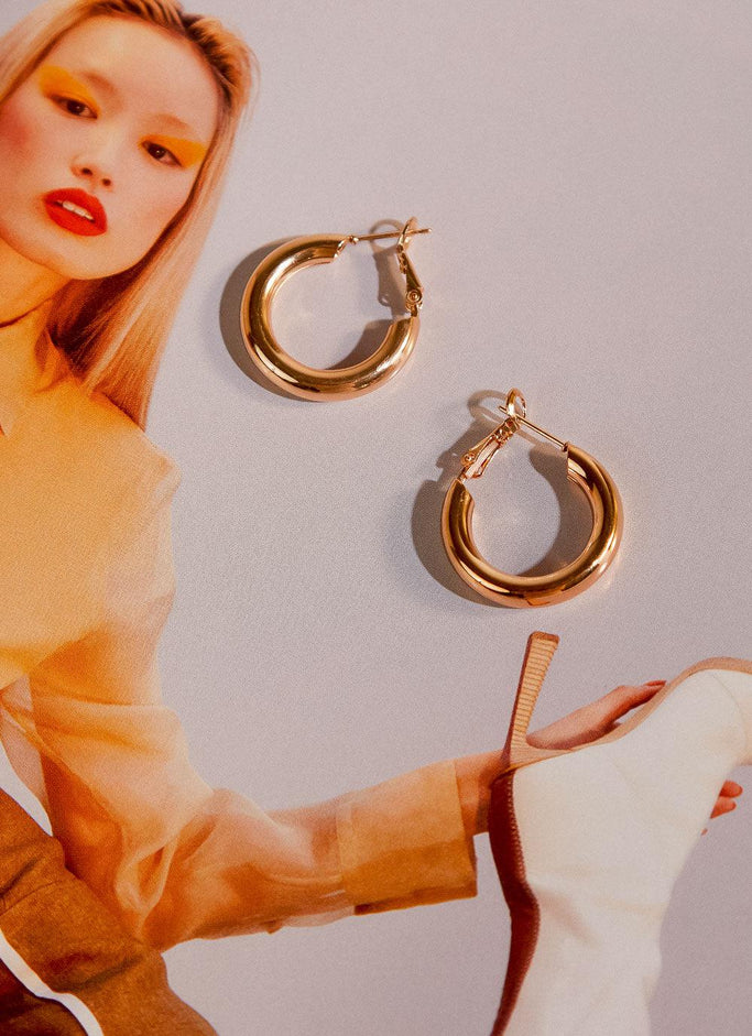 Kaia Hoop Earrings - Gold