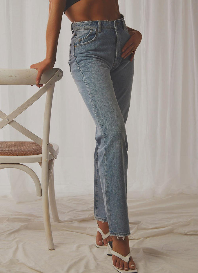 Classic Straight Jeans - 90s Blue