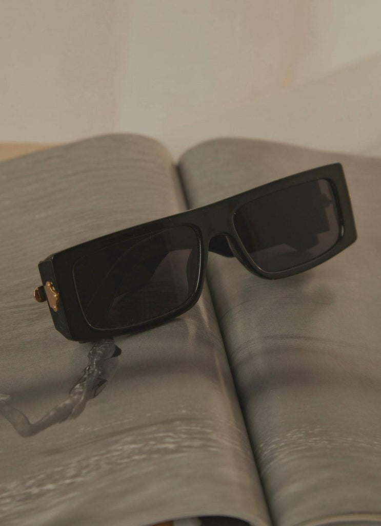 Bad Ones Sunglasses - Black - Peppermayo US