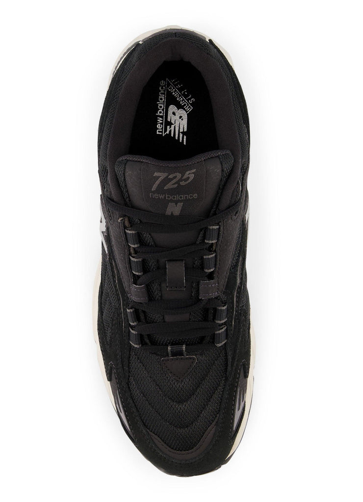 725 Sneaker - Black - Peppermayo US