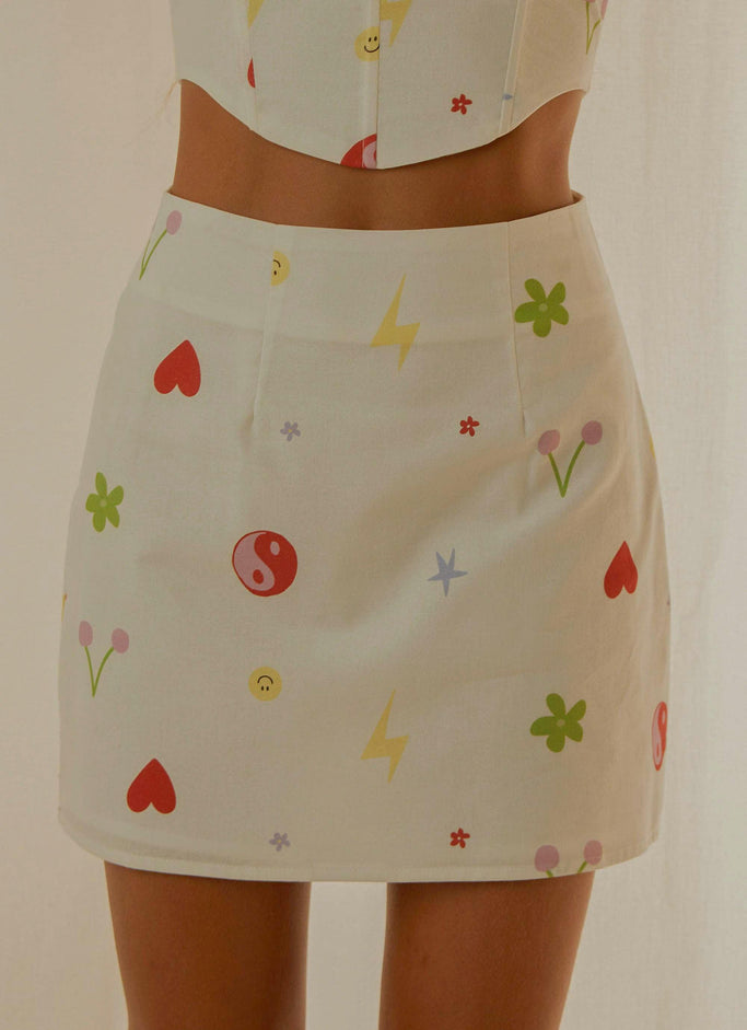 Morning Market Mini Skirt - 90s Motif
