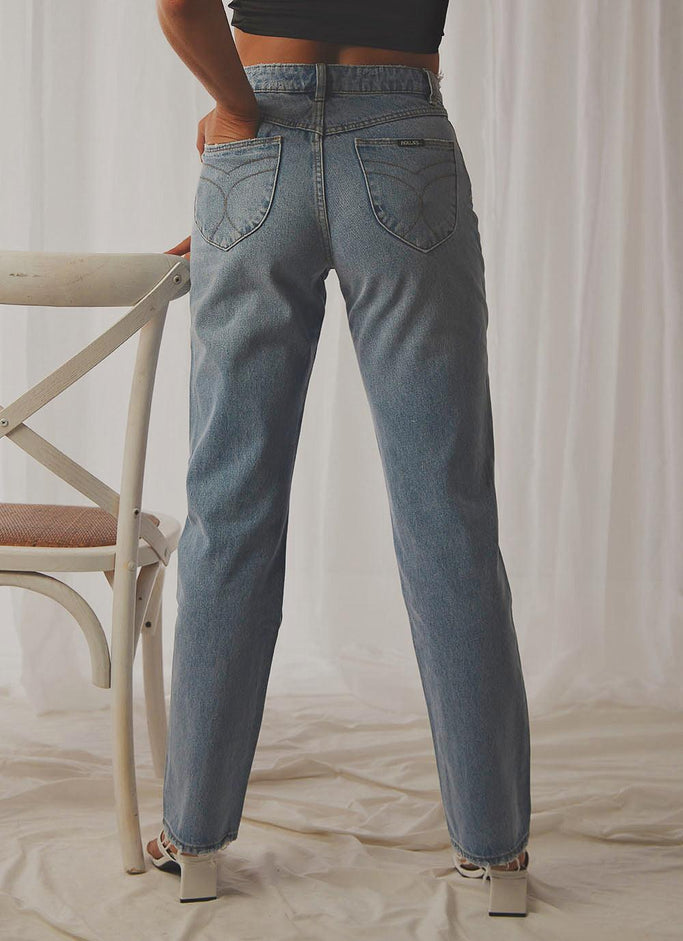 Classic Straight Jeans - 90s Blue