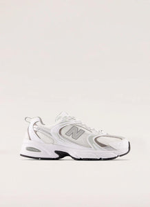 530 Sneaker - White - Peppermayo US